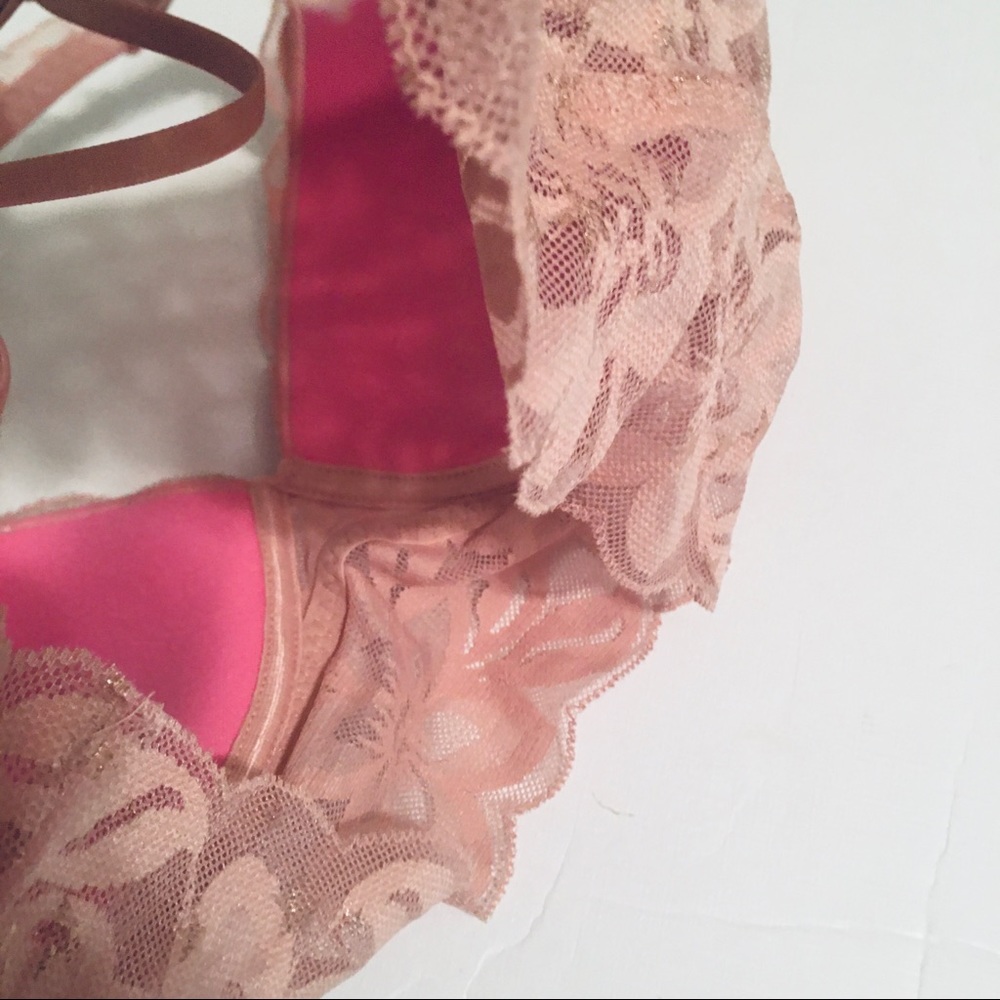 VS Pink Push Up - Picture 7 of 7